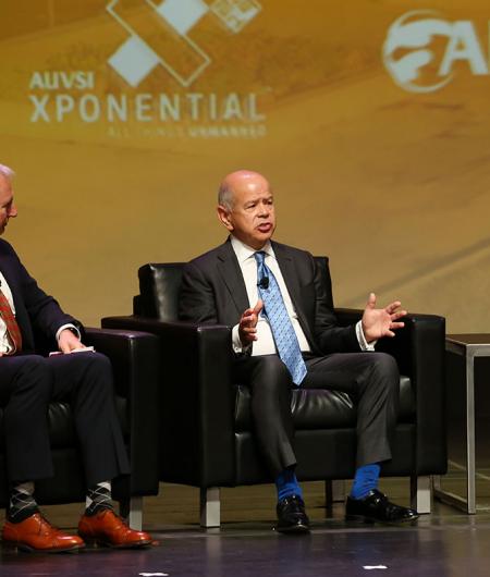 Michael Huerta, former FAA Administrator and co-chair of the The Blue Ribbon Task Force on UAS Mitigation at Airports, discusses the task force at Xponential 2019. Photo: Becphotography